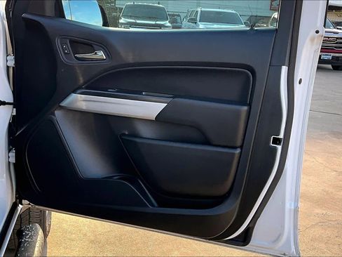 Certified 2022 Chevrolet Colorado LT image 22