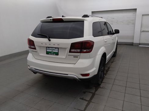 Used 2018 Dodge Journey Crossroad FWD image 9