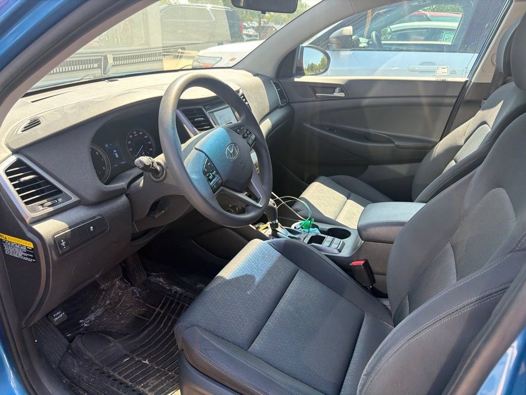 Used 2017 Hyundai Tucson SE w/ SE Popular Package 02 AWD/4WD image 6
