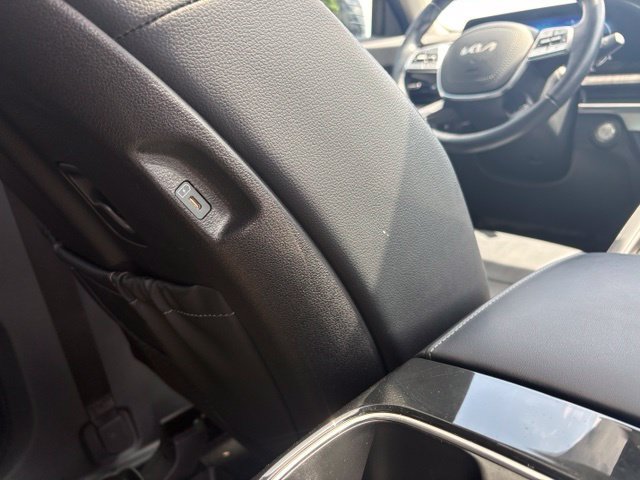 Used 2024 Kia Telluride SX AWD/4WD image 19