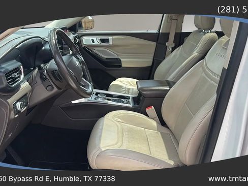 Used 2020 Ford Explorer Platinum w/ Premium Technology Package AWD/4WD image 13