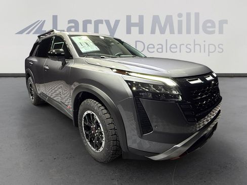 New 2026 Nissan Pathfinder Rock Creek image 7