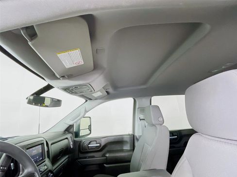 Certified 2023 Chevrolet Silverado 2500 Custom w/ Gooseneck/5TH Wheel Package image 11