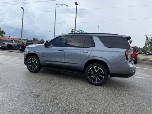 Used 2021 Chevrolet Tahoe RST w/ Luxury Package RWD image 8