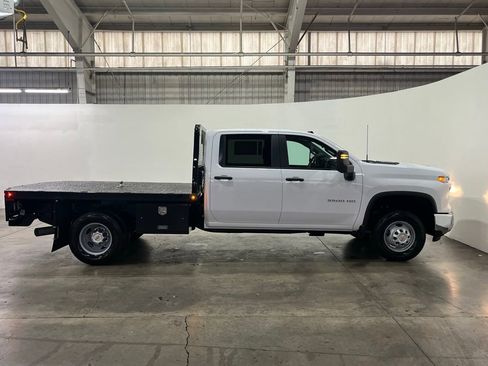 New 2026 Chevrolet Silverado 3500 W/T w/ WT Convenience Package image 9