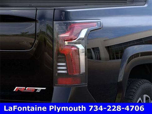 New 2025 Chevrolet Silverado EV RST image 11