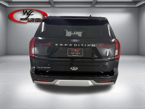 New 2026 Ford Expedition Platinum w/ Platinum Ultimate Package AWD/4WD image 7