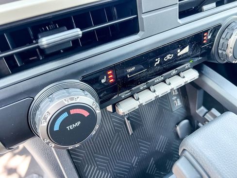 New 2025 Toyota Tacoma SR5 AWD/4WD image 21