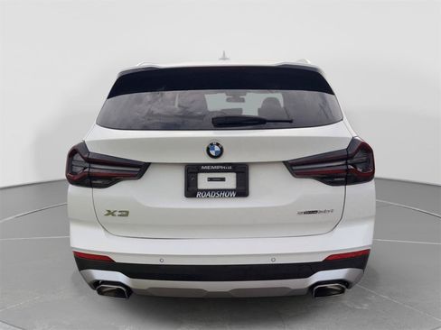 Used 2024 BMW X3 sDrive30i w/ Premium Package RWD image 4