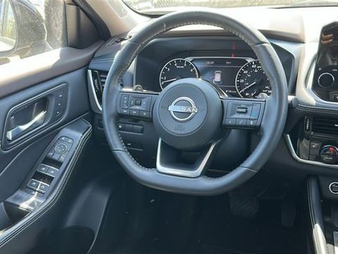 Certified 2023 Nissan Rogue SL w/ SL Premium Package AWD/4WD image 24