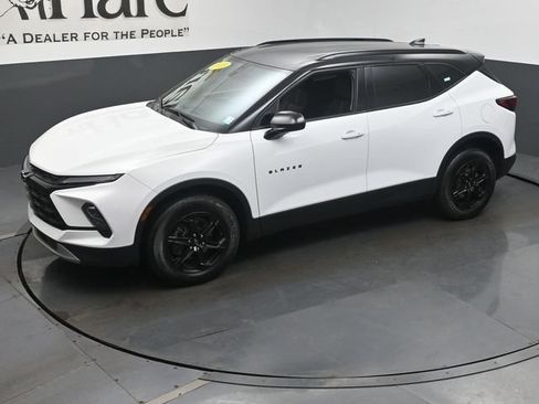 Used 2023 Chevrolet Blazer LT w/ Convenience Package AWD/4WD image 45