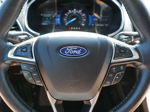 Used 2021 Ford Edge Titanium w/ Class II Trailer Tow Package AWD/4WD image 25