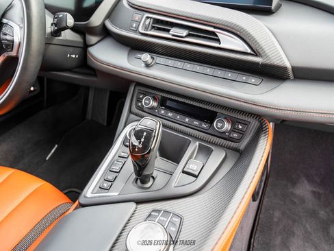 Used 2019 BMW i8 Coupe AWD/4WD image 98