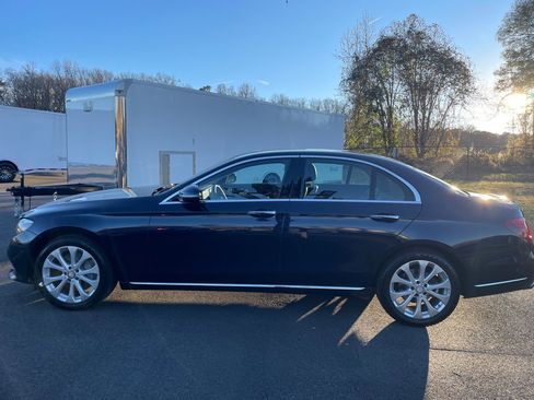 Used 2017 Mercedes-Benz E 300 E300 image 3
