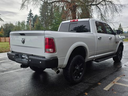 Used 2018 RAM 2500 Laramie image 6