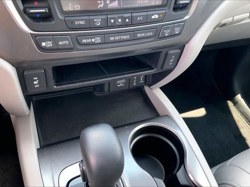 Used 2017 Honda Pilot EX-L image 34