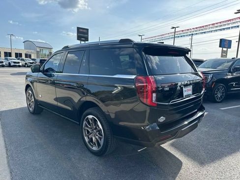 Used 2025 Ford Expedition King Ranch AWD/4WD image 4
