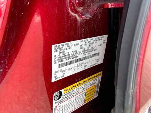 Used 2019 Ford Expedition XLT w/ Equipment Group 202A image 36