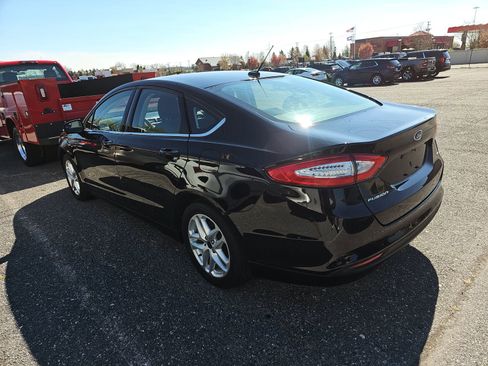 Used 2016 Ford Fusion SE image 8