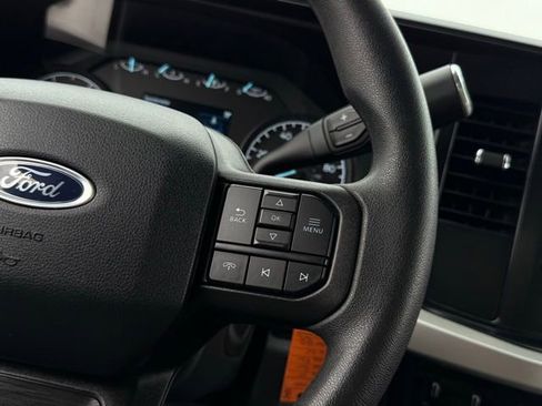 Used 2025 Ford F250 XLT w/ FX4 Off-Road Package AWD/4WD image 7