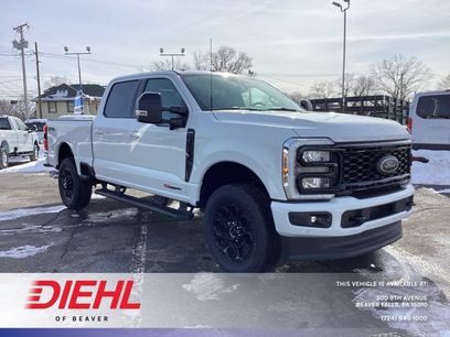 New 2026 Ford F350 Lariat w/ Black Appearance Package