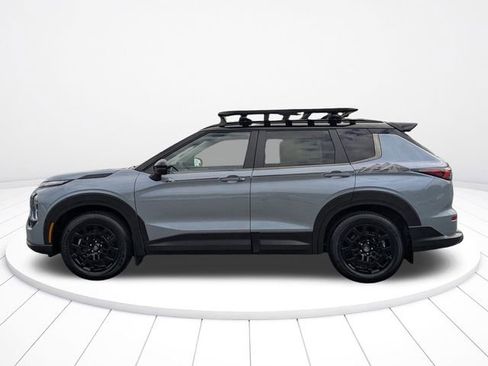 New 2026 Mitsubishi Outlander AWD image 6