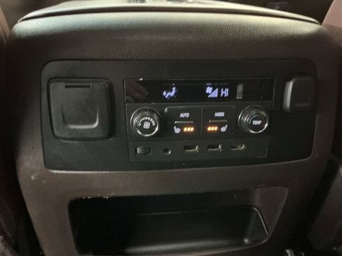 Used 2018 Chevrolet Tahoe Premier image 49