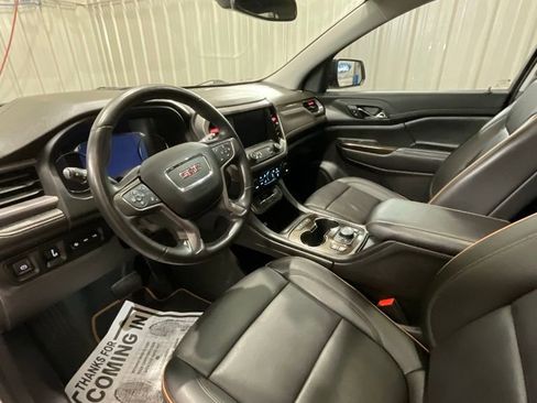 Used 2022 GMC Acadia AT4 w/ Technology Package AWD/4WD image 9