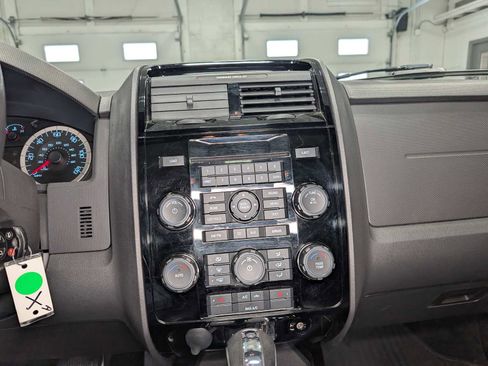 Used 2012 Ford Escape Limited image 33