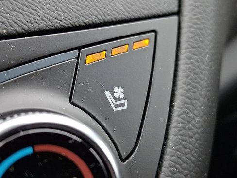Certified 2025 Chevrolet Malibu LT FWD image 23