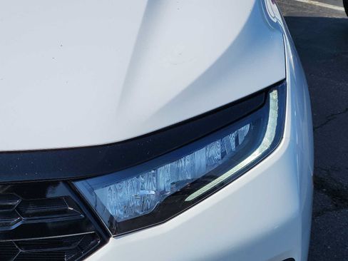 Certified 2025 Honda Odyssey Touring image 9