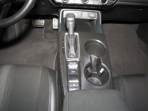 Certified 2024 Honda Civic Sport image 15