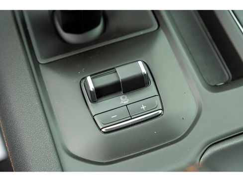 New 2026 GMC Sierra 1500 AT4 w/ AT4 Premium Package AWD/4WD image 26