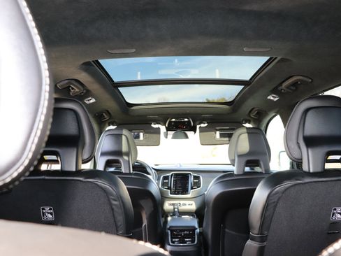 Used 2020 Volvo XC90 T6 Inscription w/ Protection Package image 10