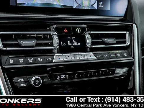 Used 2022 BMW M8 Competition w/ M Carbon Exterior Package AWD/4WD image 32