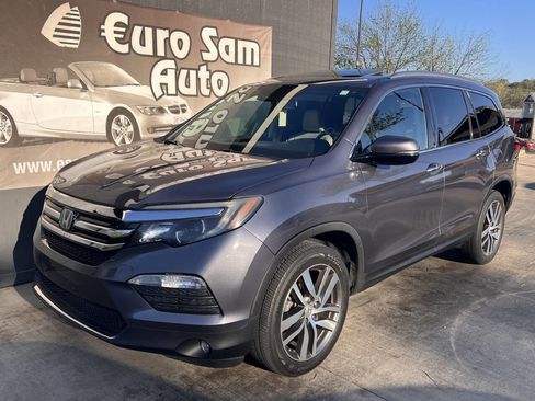 Used 2016 Honda Pilot Touring image 1