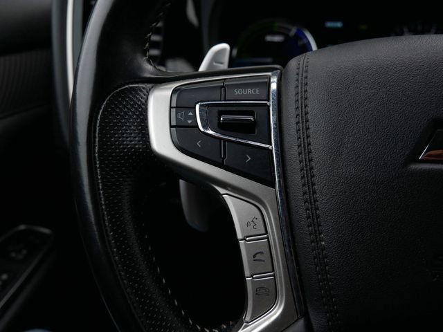Used 2022 Mitsubishi Outlander SEL AWD/4WD image 18