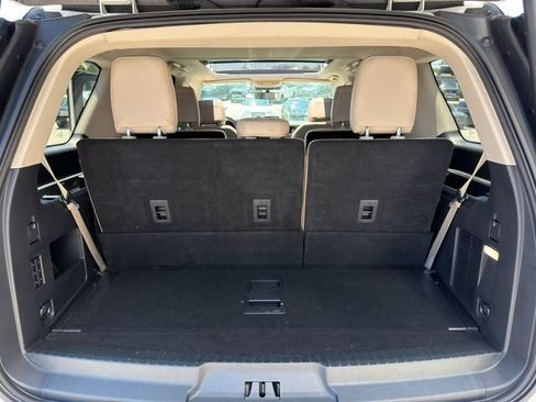Used 2024 Ford Expedition Limited AWD/4WD image 46