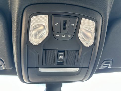 Used 2019 RAM 1500 Big Horn AWD/4WD image 37