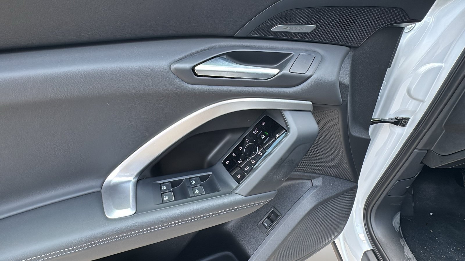 New 2026 Audi Q5 Premium Plus AWD/4WD image 12