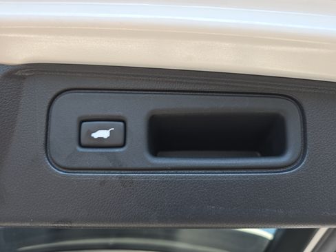 Used 2023 Honda Passport Elite image 13