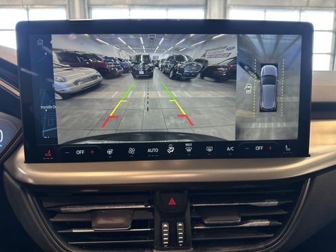 Used 2023 Ford Escape Active w/ Tech Pack #2 image 33