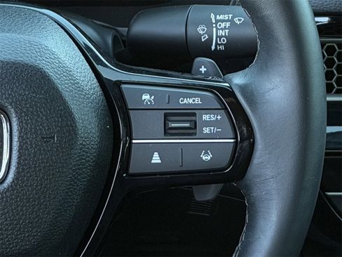 Used 2025 Honda Civic Sport image 15