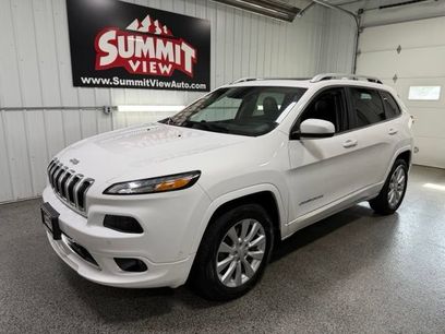 Used 2017 Jeep Cherokee Overland w/ Technology Group