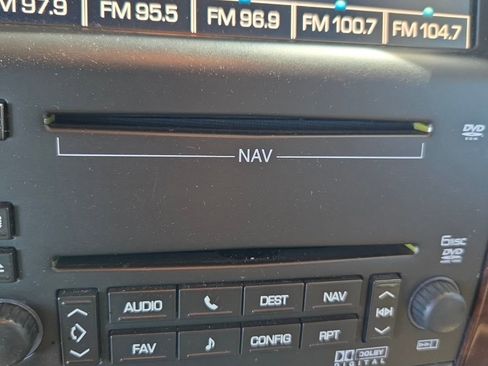 Used 2009 Cadillac Escalade EXT image 11