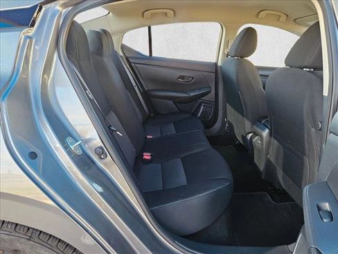 Used 2024 Nissan Sentra SV image 19