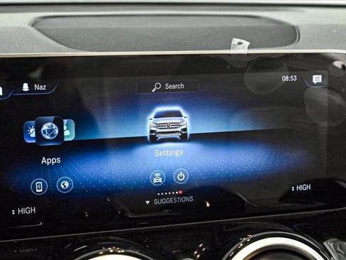 Used 2021 Mercedes-Benz GLB 250 4MATIC image 16