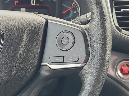 Used 2022 Honda Pilot Sport image 11