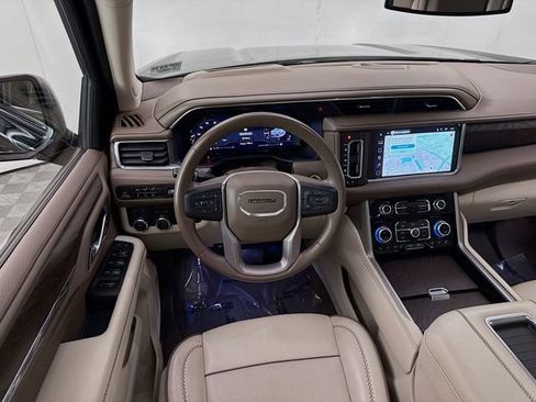 Used 2023 GMC Yukon Denali image 27