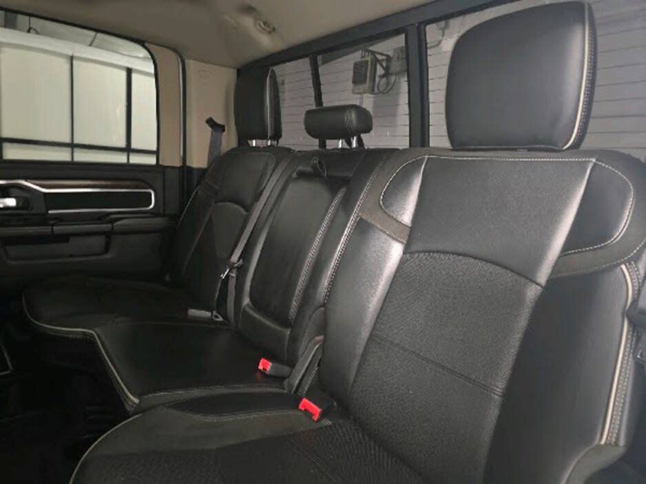 Used 2022 RAM 2500 Laramie AWD/4WD image 16